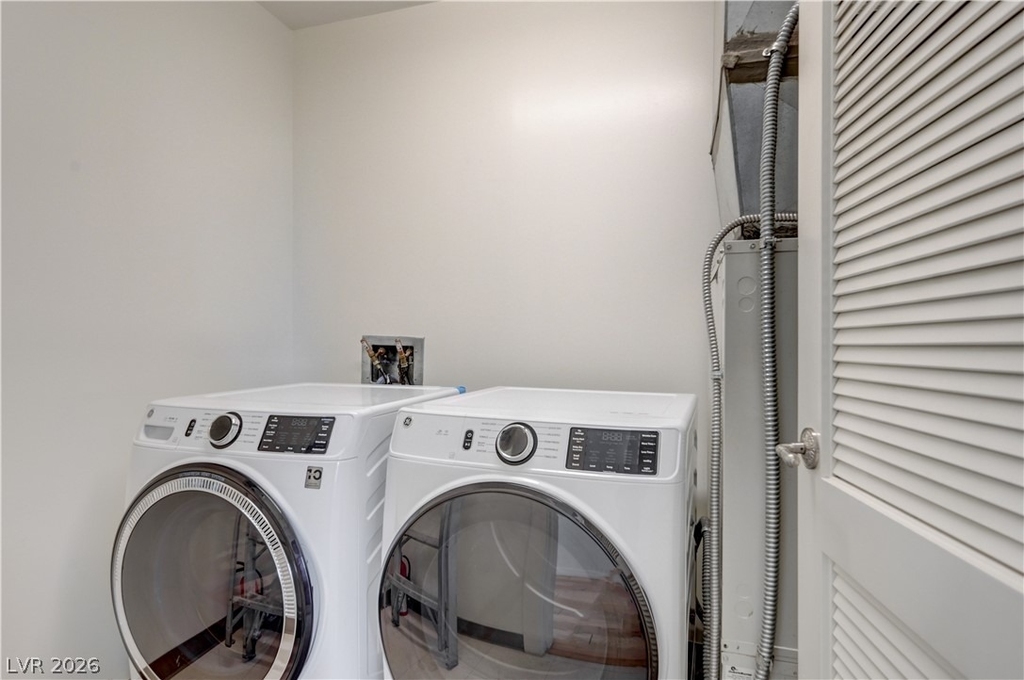 360 E Desert Inn Road - Photo 13