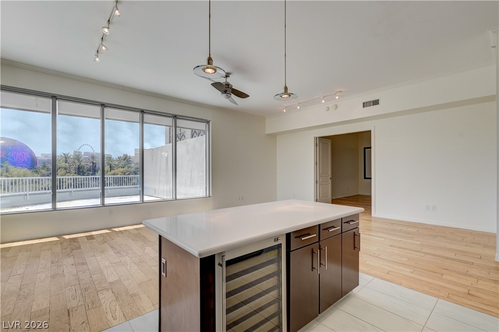 360 E Desert Inn Road - Photo 5