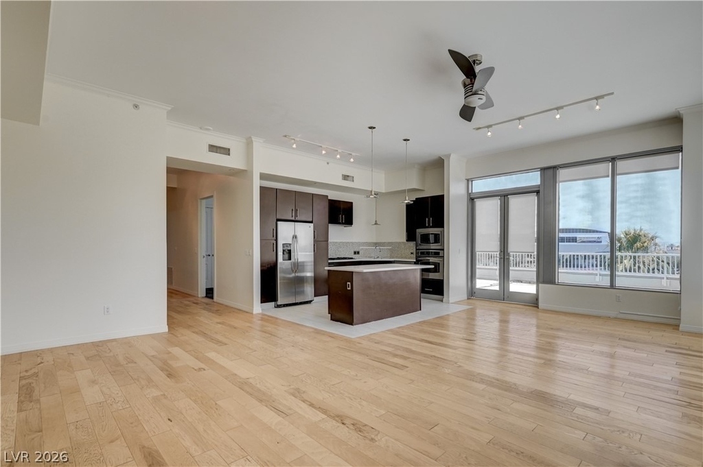 360 E Desert Inn Road - Photo 1