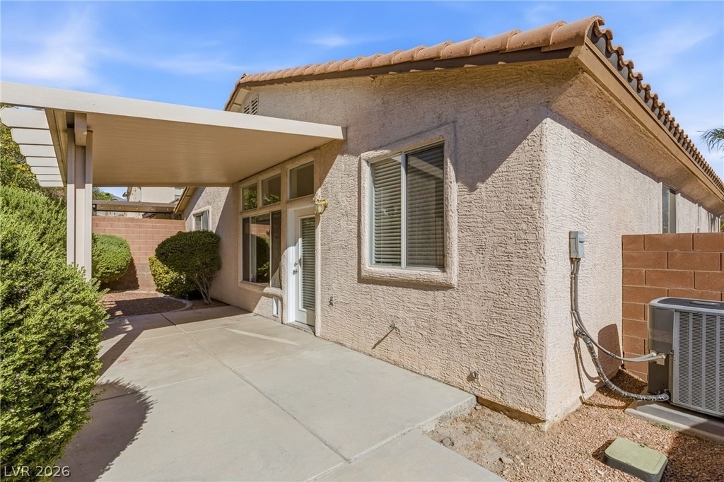 10521 Angel Dreams Avenue - Photo 35