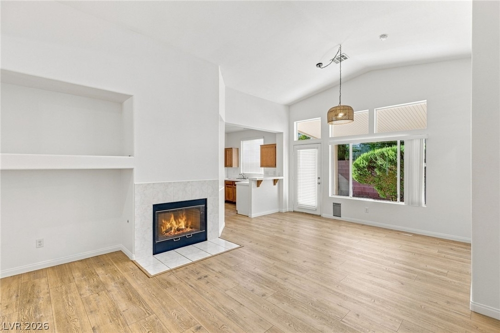 10521 Angel Dreams Avenue - Photo 2
