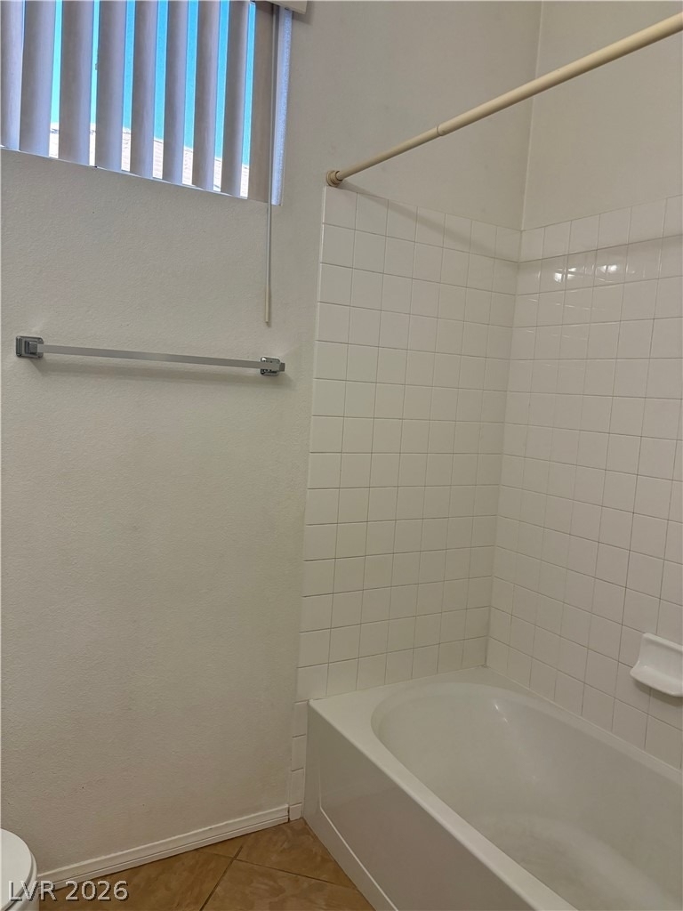 11425 Drappo Avenue - Photo 6