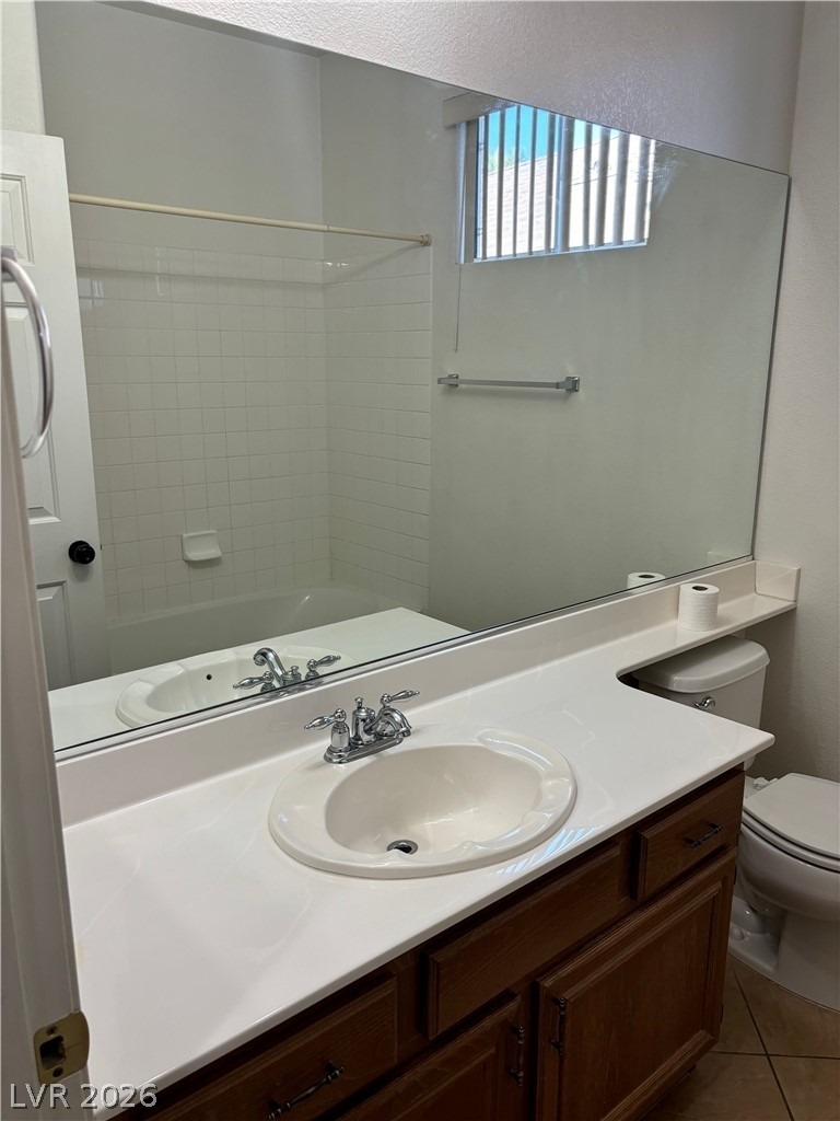 11425 Drappo Avenue - Photo 4