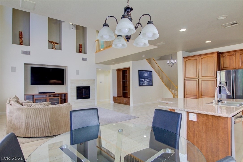 8925 Monte Oro Drive - Photo 6
