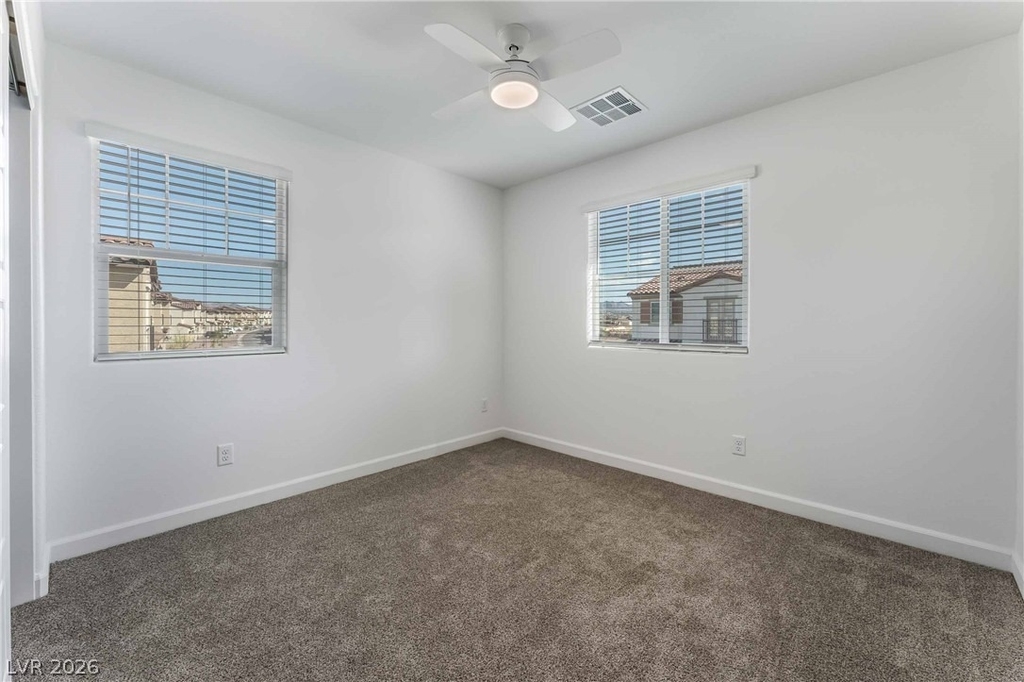 871 Watford Place - Photo 16