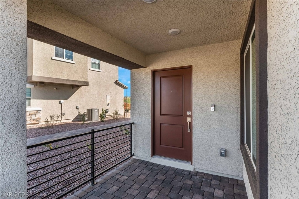 871 Watford Place - Photo 2