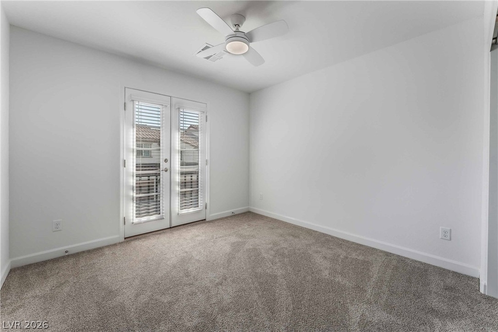 871 Watford Place - Photo 14