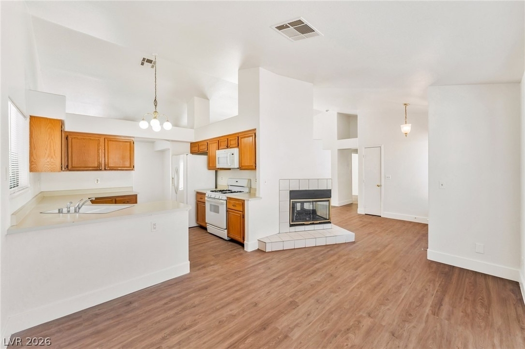 4904 Spring Falls Way - Photo 9