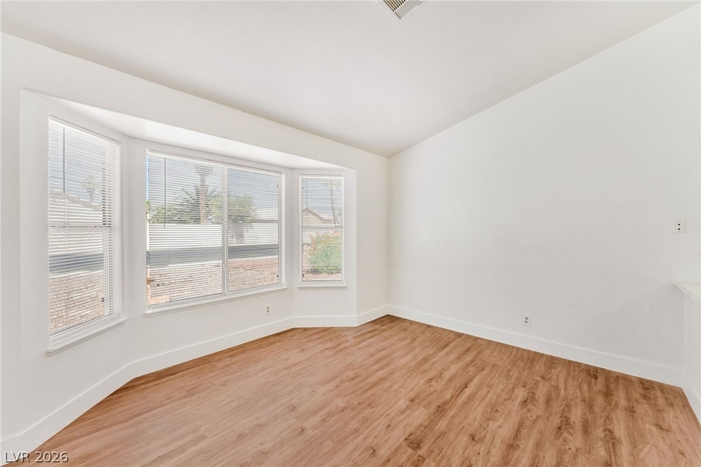 4904 Spring Falls Way - Photo 12