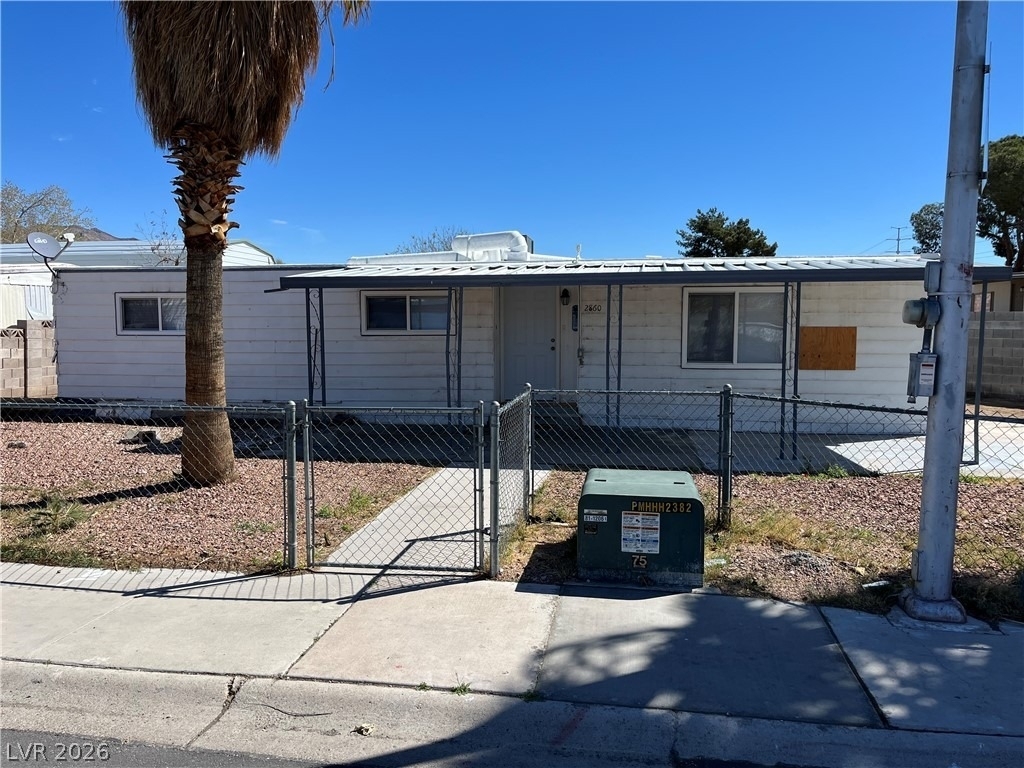 2860 Green Tree Avenue - Photo 1