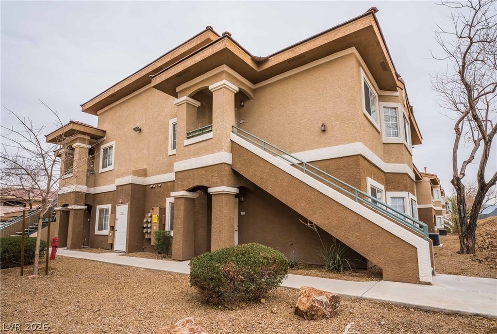 833 Aspen Peak Loop - Photo 0