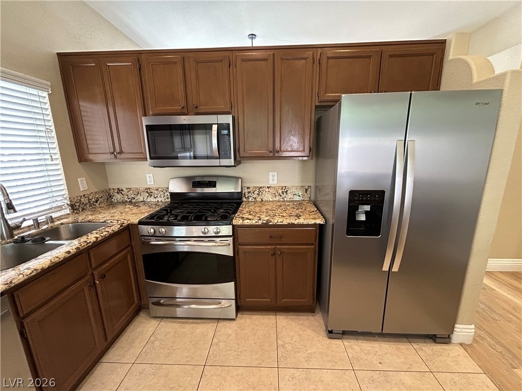 10404 Horseback Ridge Avenue - Photo 6