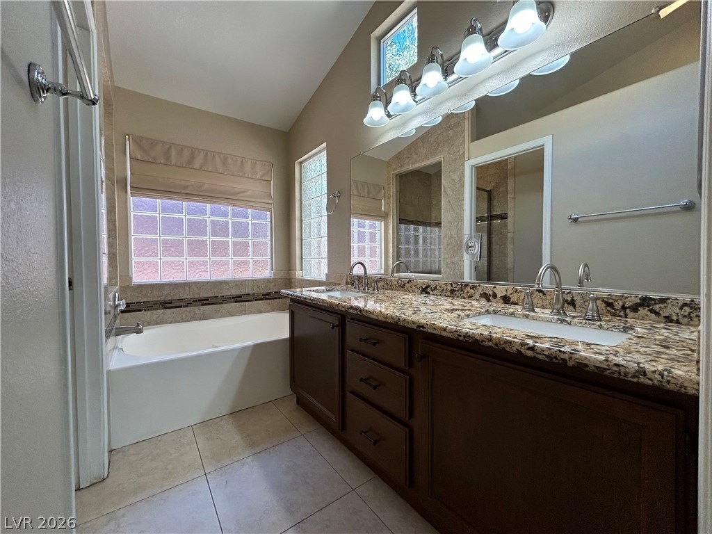 10404 Horseback Ridge Avenue - Photo 19