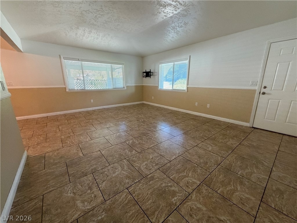 1133 Willow Tree Drive - Photo 3