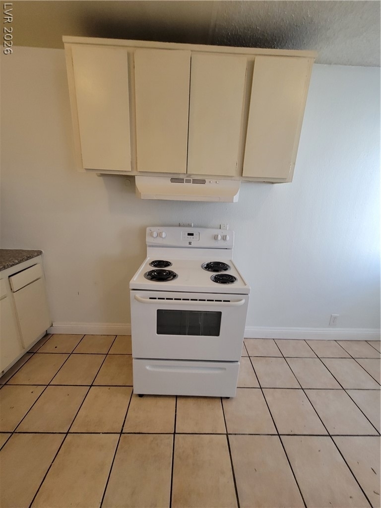 908 N Jones Boulevard - Photo 2
