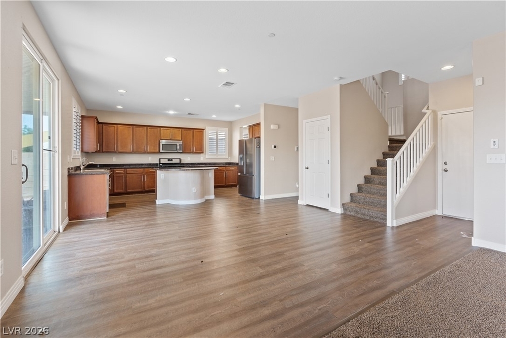 1121 Copper Grass Street - Photo 2