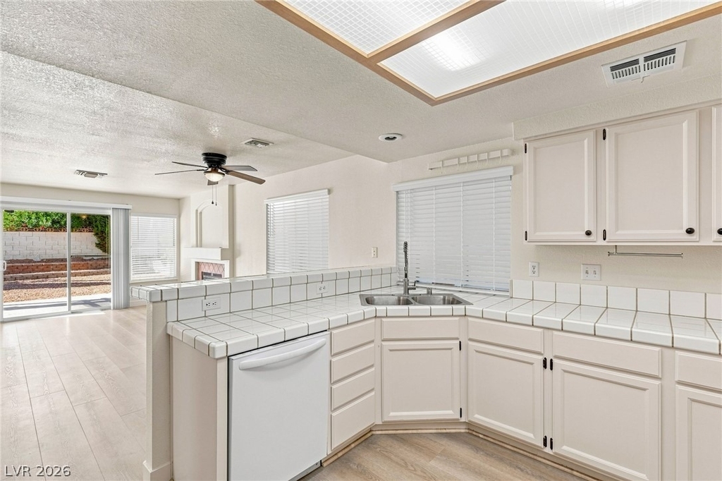 9337 Mist Flower Circle - Photo 14