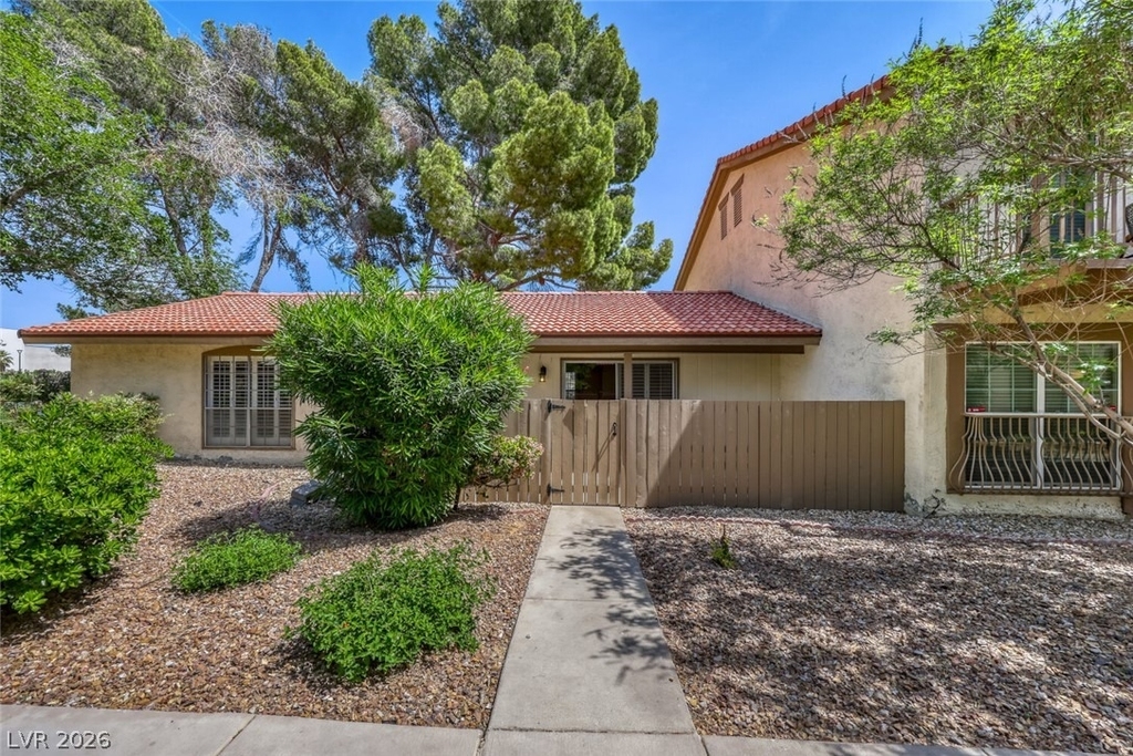 3173 Pinehurst Drive - Photo 0