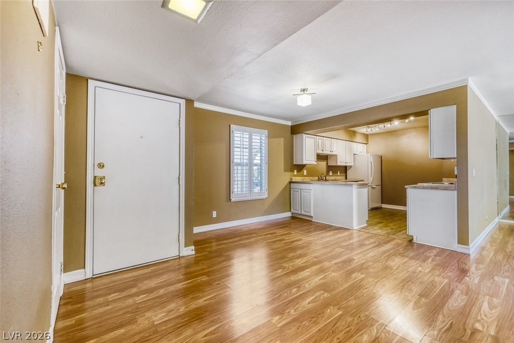 3173 Pinehurst Drive - Photo 6