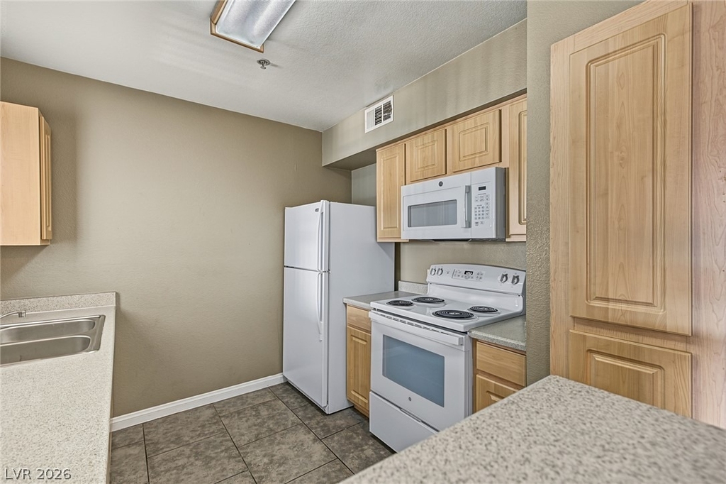 6955 Durango Drive - Photo 9