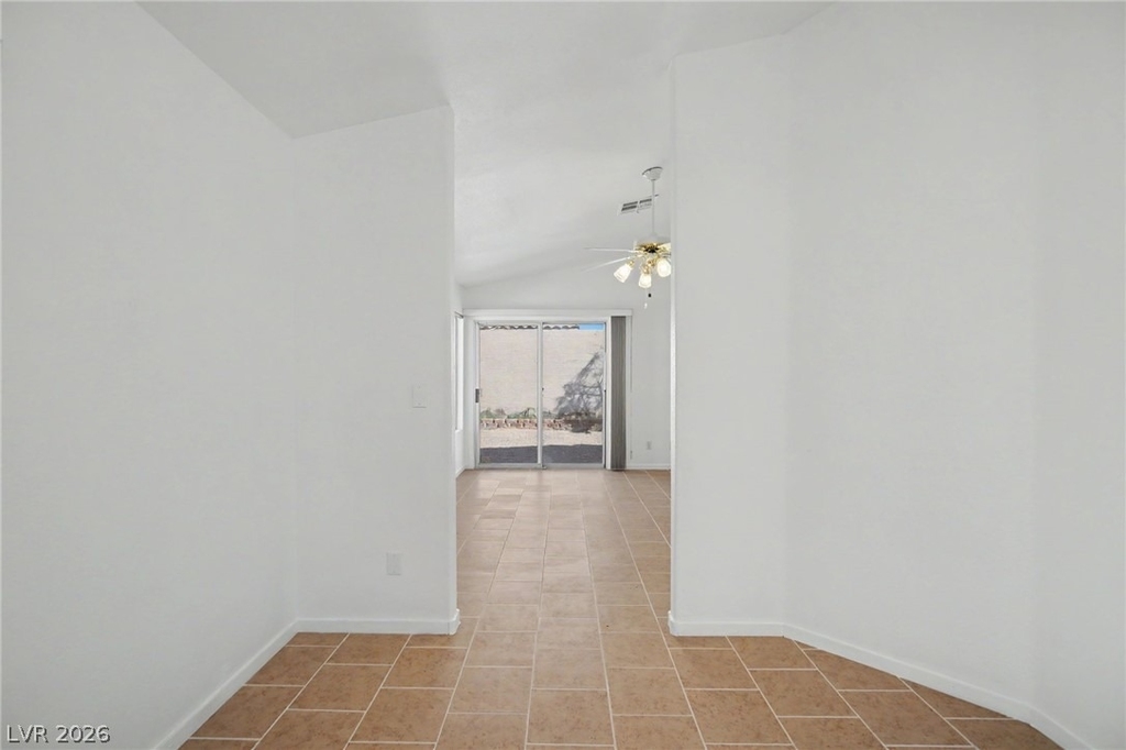 2054 Cardigan Avenue - Photo 39