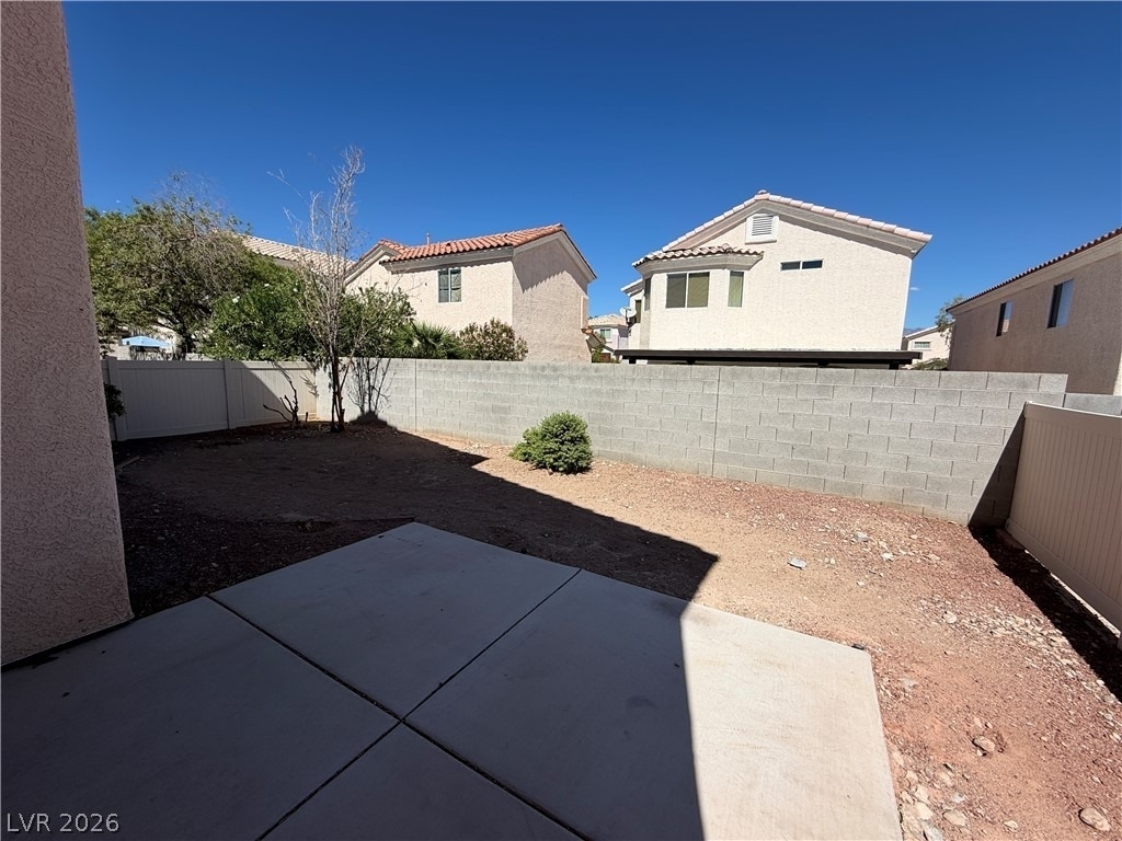 8884 Sparkling Creek Avenue - Photo 17