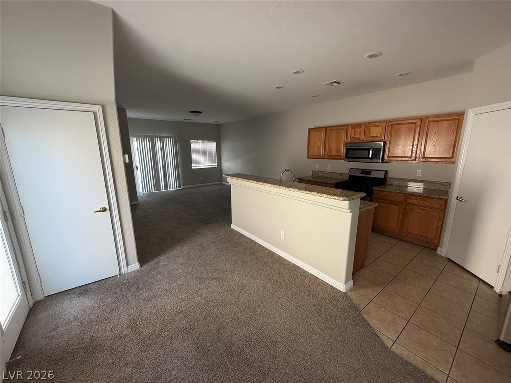 8884 Sparkling Creek Avenue - Photo 4