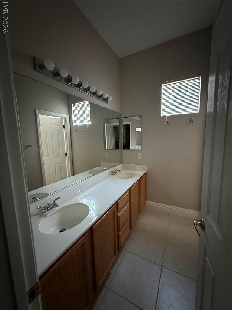 10027 Flokton Avenue - Photo 7