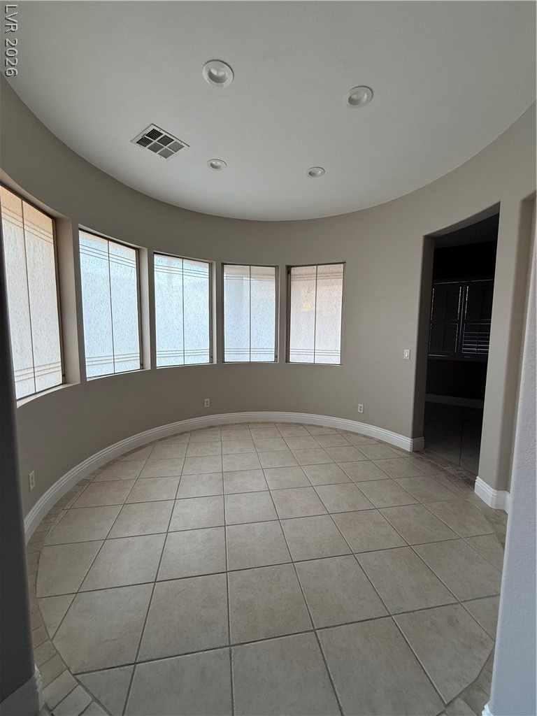10027 Flokton Avenue - Photo 2