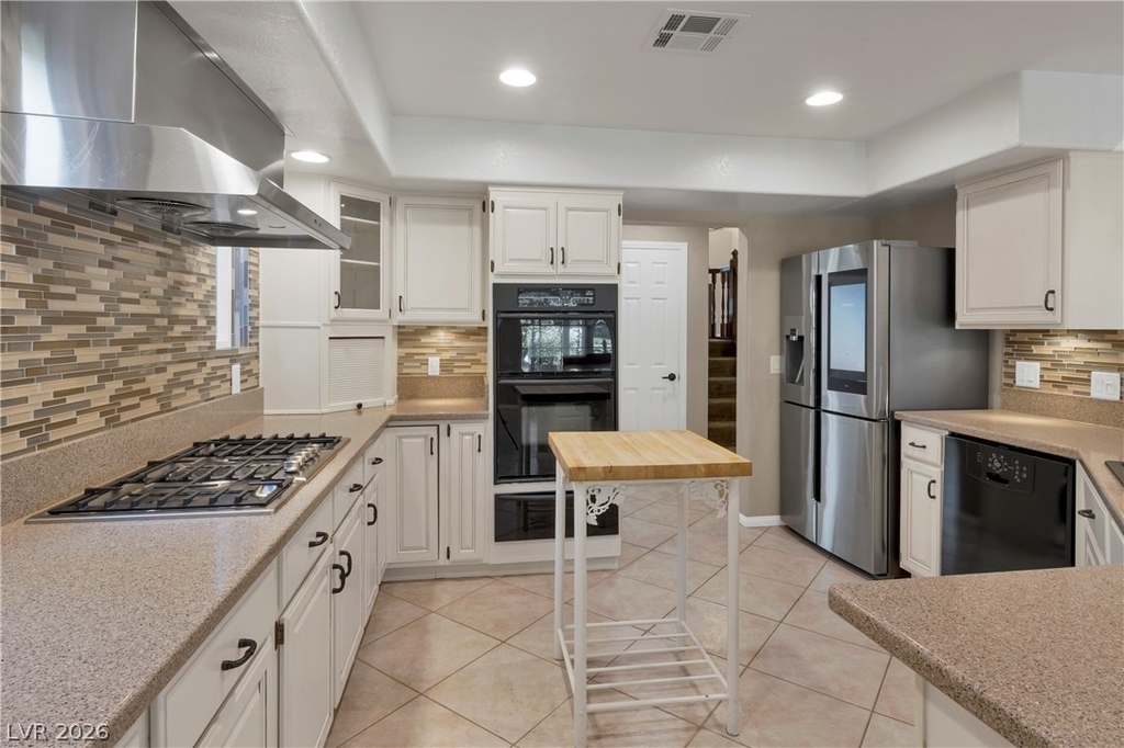 5205 Sandy Cactus Lane - Photo 8
