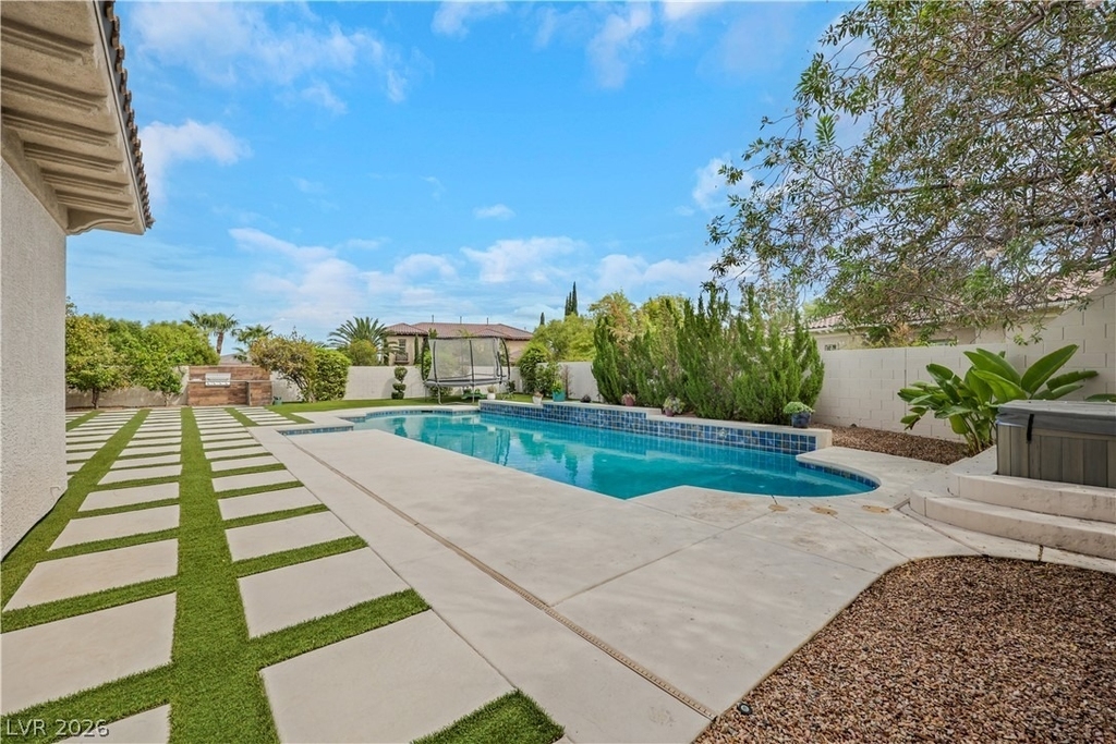 1629 Saintsbury Drive - Photo 67