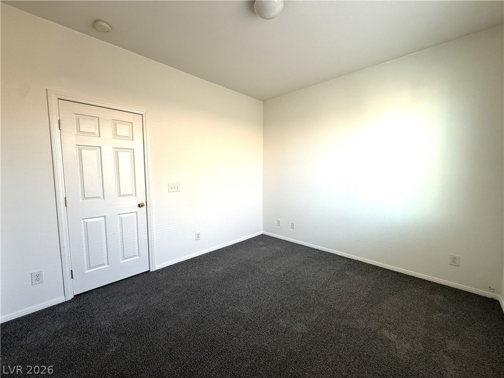 10143 Pleasant Village Place - Photo 11