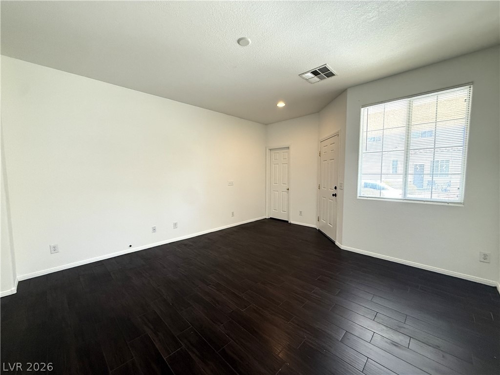 10143 Pleasant Village Place - Photo 3