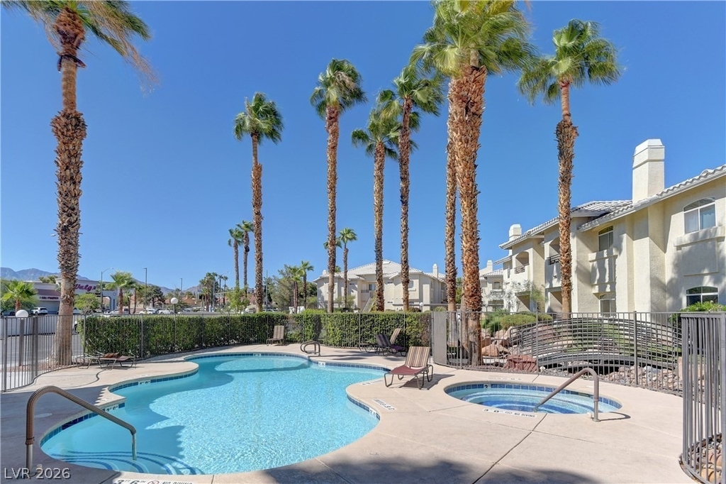 3320 S Fort Apache Road - Photo 19
