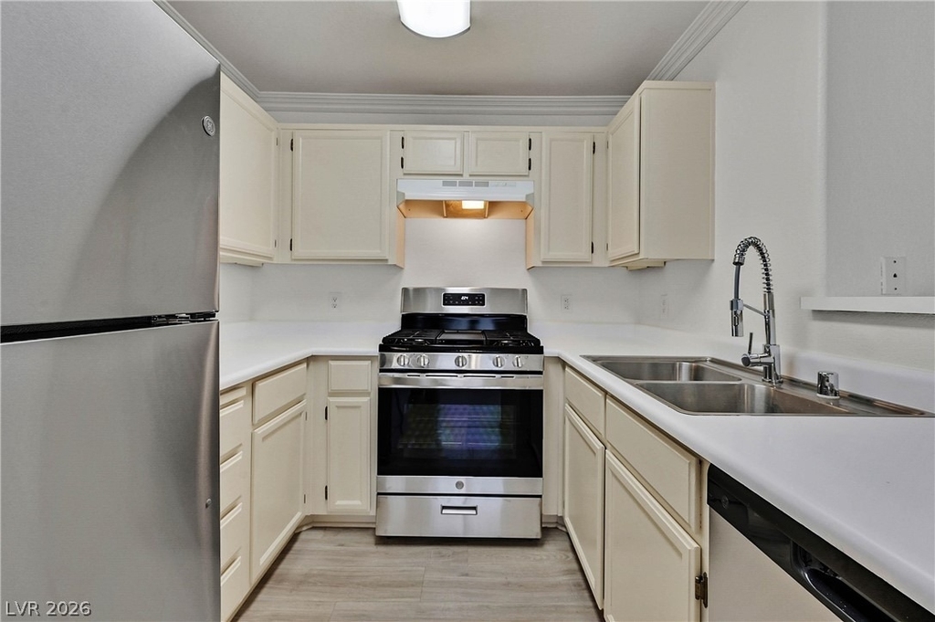 350 S Durango Drive - Photo 5