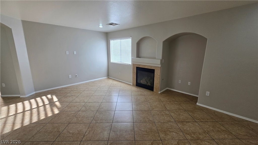5769 Old Colony Drive - Photo 5