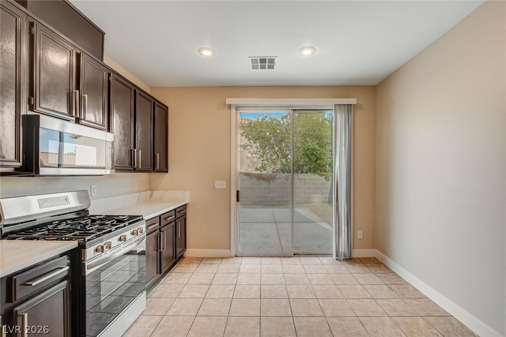 3962 Coyote Ridge Court - Photo 13