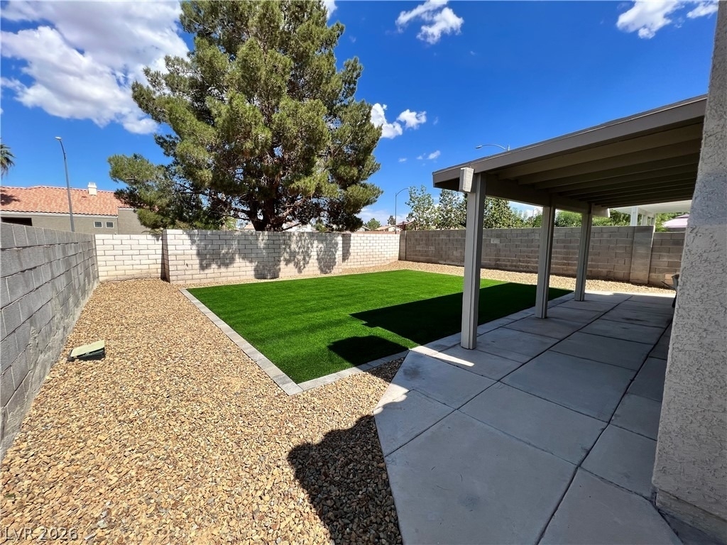 8304 Palmada Drive - Photo 2