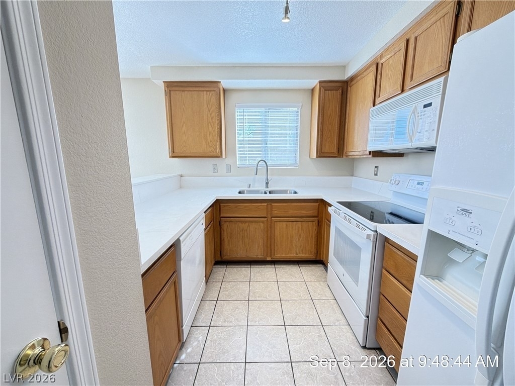 6875 Tamarus Street - Photo 7