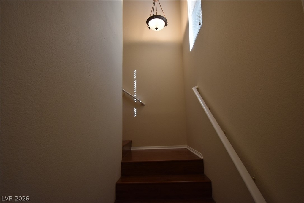 10550 W Alexander Road - Photo 2