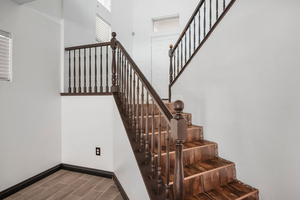 5913 Running Horse Drive - Photo 26