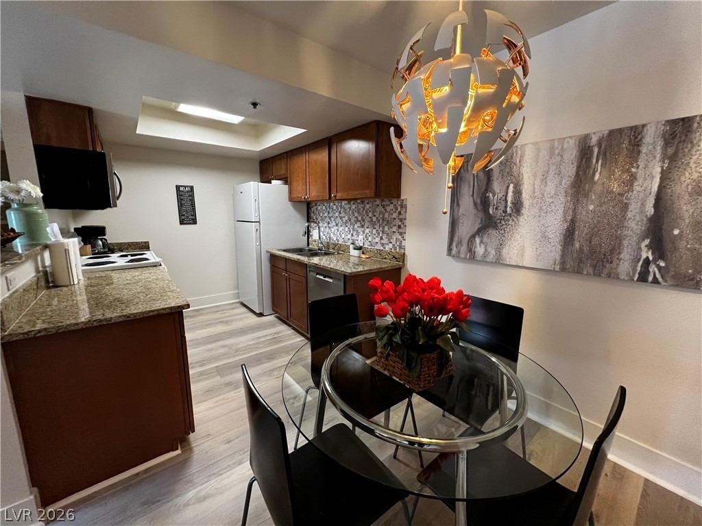 4200 S Valley View Boulevard - Photo 8
