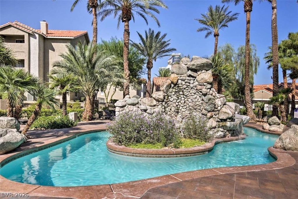 4200 S Valley View Boulevard - Photo 35