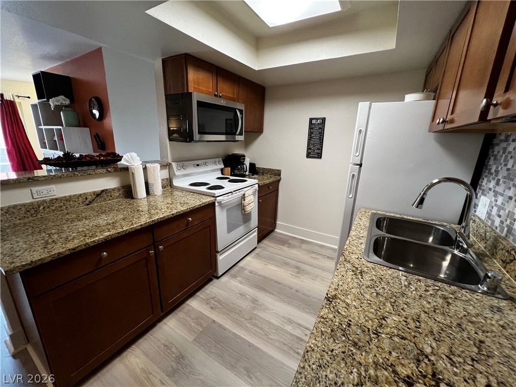 4200 S Valley View Boulevard - Photo 10