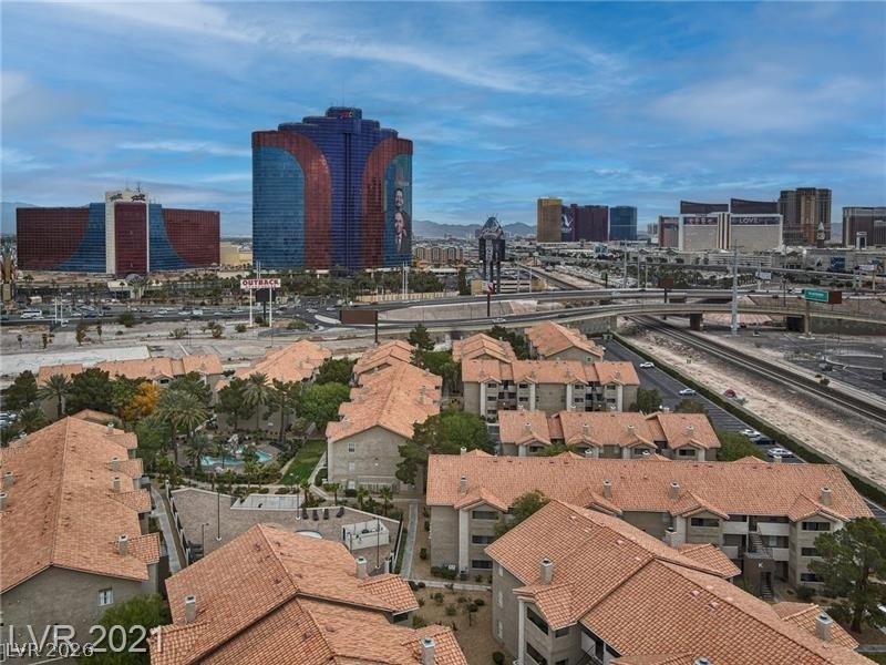 4200 S Valley View Boulevard - Photo 22
