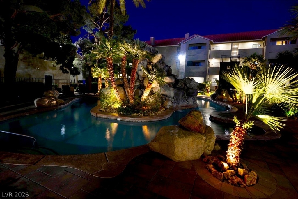 4200 S Valley View Boulevard - Photo 33