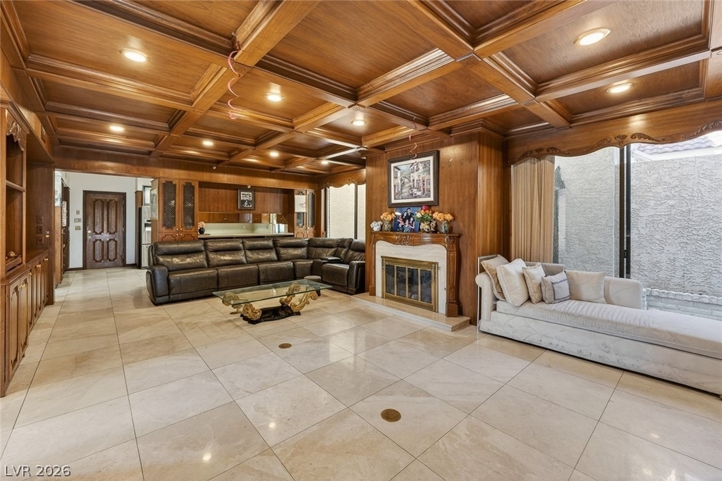 2834 Queens Courtyard - Photo 27