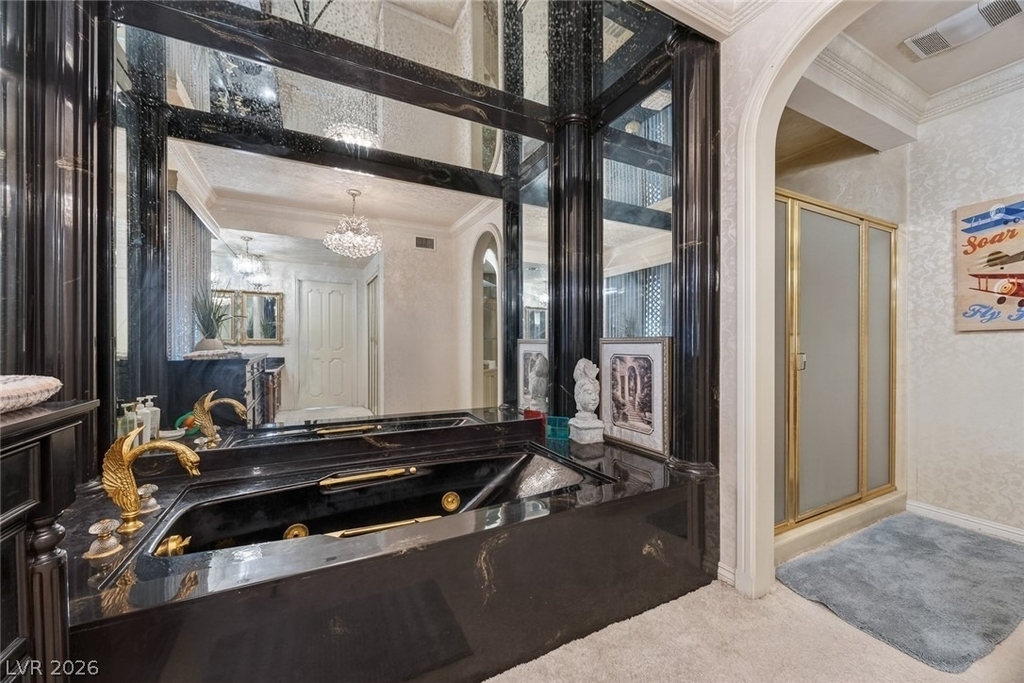 2834 Queens Courtyard - Photo 40