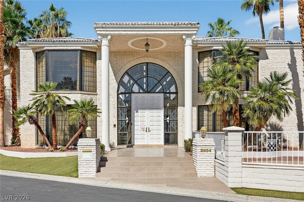 2834 Queens Courtyard - Photo 13