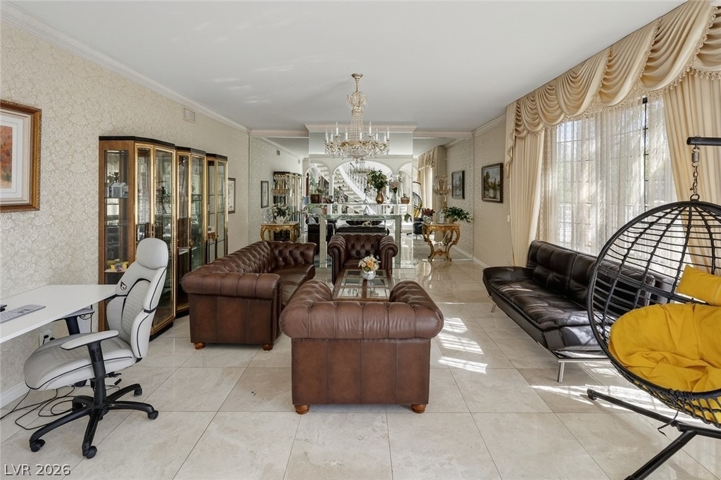 2834 Queens Courtyard - Photo 19